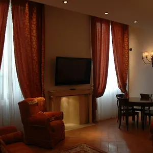 https://first-of-florence.it-tuscanyhotel.com